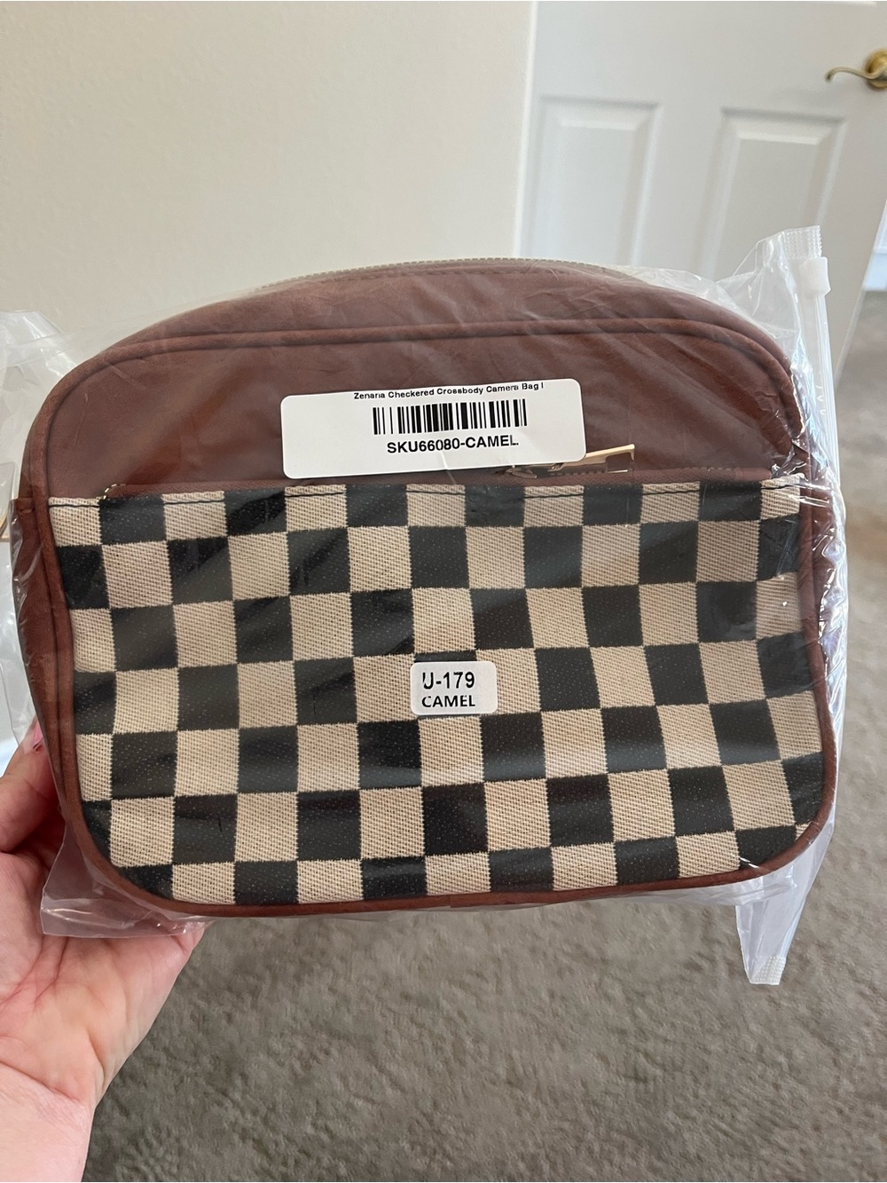 Zenana Outfitters Camel and Black Checkered Crossbody Bag Purse